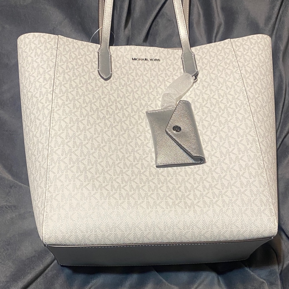 Michael Kors White and silver Tote Bag